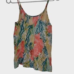 𝅺old navy camisole tank top, Light floral print